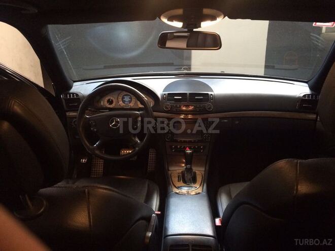 Mercedes E 320 2006, 123,000 km - 0.3 l - Bakı