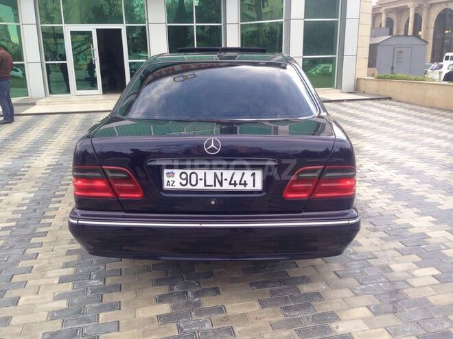 Mercedes E 270 2000, 242,000 km - 2.7 л - Bakı