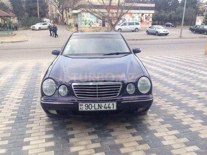 Mercedes E 270 2000, 242,000 km - 2.7 л - Bakı