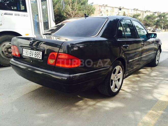 Mercedes E 200 1996, 318,041 km - 2.0 l - Bakı