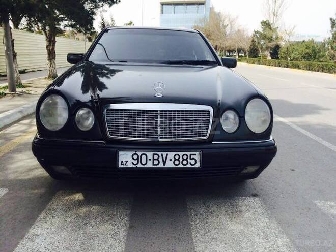Mercedes E 200 1996, 318,041 km - 2.0 l - Bakı