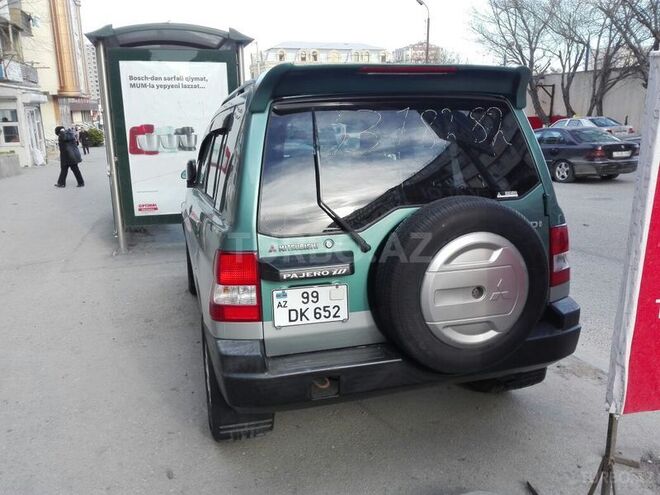 Mitsubishi Pajero io 1999, 180,000 km - 1.8 l - Bakı