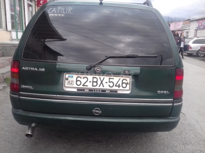 Opel Astra 1996, 313,074 km - 1.6 l - Zaqatala
