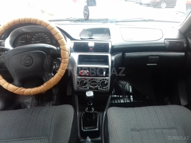 Opel Astra 1996, 313,074 km - 1.6 l - Zaqatala