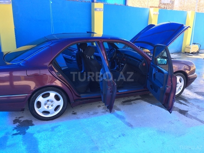 Mercedes E 230 1997, 22,500 km - 2.3 l - Gəncə