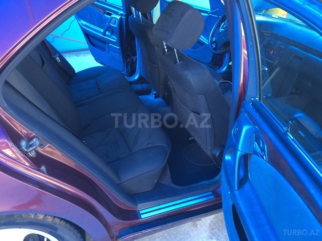 Mercedes E 230 1997, 22,500 km - 2.3 l - Gəncə