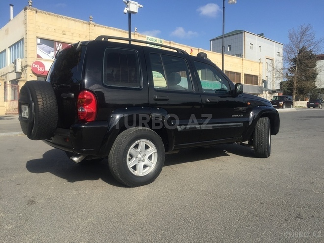 Jeep Cherokee 2005, 215,000 km - 3.7 l - Bakı