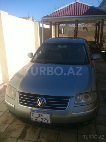 Volkswagen Passat 2004, 290,000 km - 1.8 l - Bakı