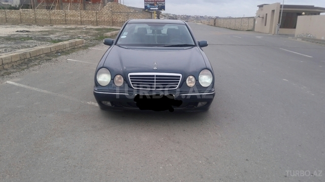Mercedes E 270 2000, 250,000 km - 2.7 l - Bakı
