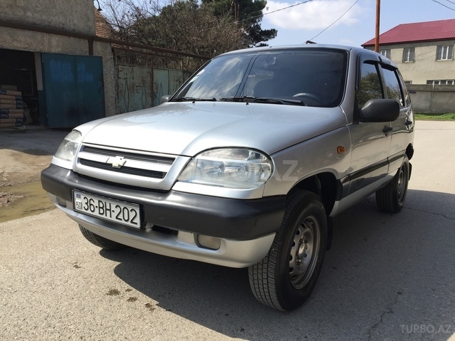 Chevrolet Niva 2005, 78,900 km - 1.7 l - Sumqayıt
