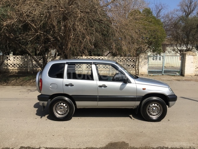 Chevrolet Niva 2005, 78,900 km - 1.7 l - Sumqayıt