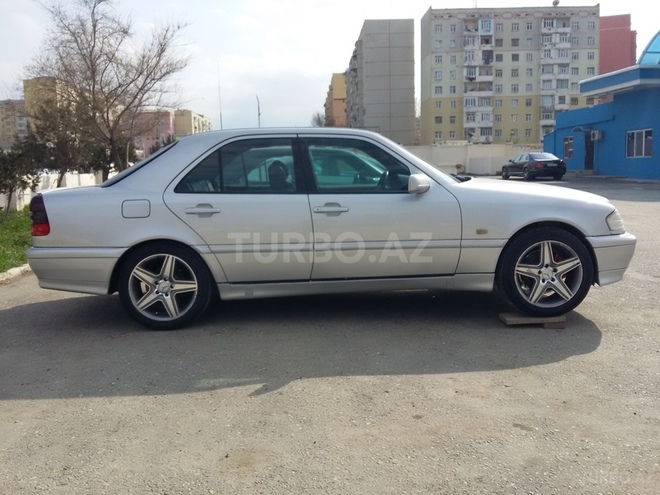 Mercedes C 200 1998, 214,000 km - 2.0 l - Sumqayıt