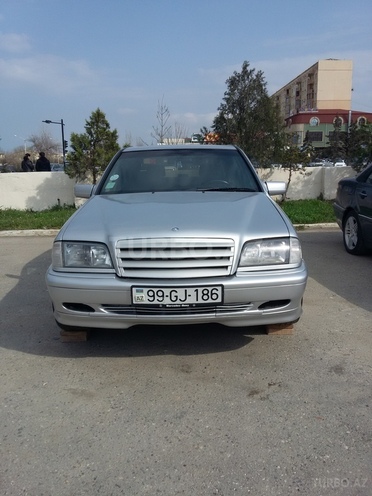 Mercedes C 200 1998, 214,000 km - 2.0 l - Sumqayıt