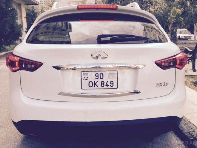 Infiniti FX35 2009, 121,607 km - 3.5 л - Bakı