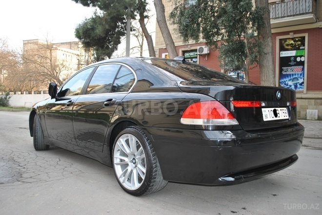 BMW 735 2004, 199,000 km - 3.5 l - Bakı