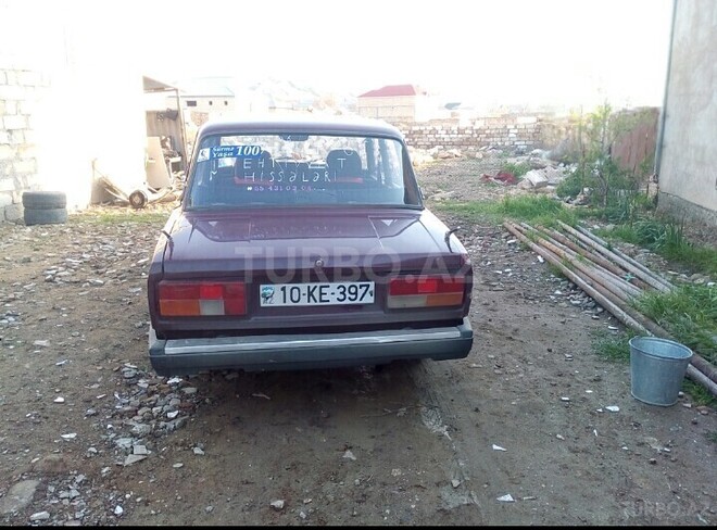 LADA (VAZ) 2107 1981, 800,000 km - 1.5 l - Şirvan