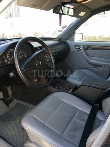 Mercedes C 200 1999, 131,026 km - 2.0 l - Bakı