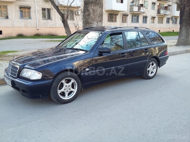 Mercedes C 180 1997, 218,899 km - 1.8 l - Yevlax