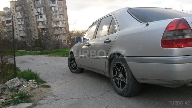 Mercedes C 180 1996, 236,900 km - 1.8 l - Bakı