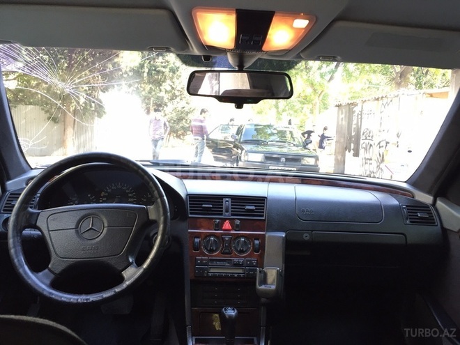 Mercedes C 200 1996, 265,000 km - 2.0 l - Bakı