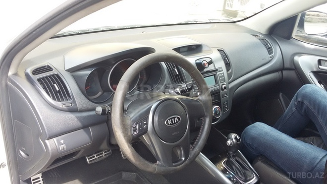 Kia Cerato 2011, 84,358 km - 1.6 l - Bakı