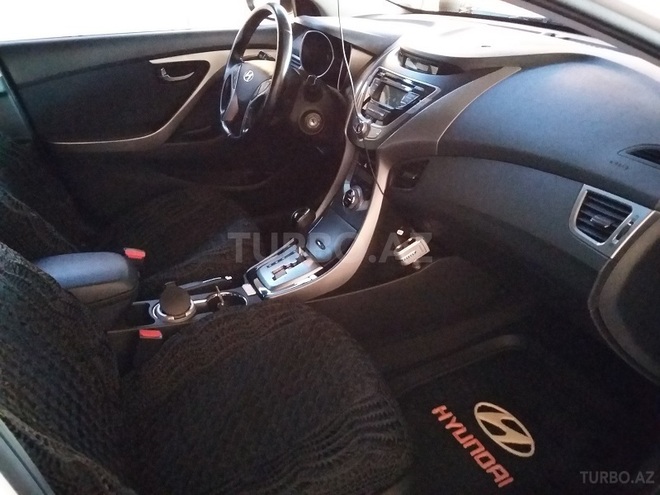 Hyundai Elantra 2012, 64,500 km - 1.8 l - Tovuz