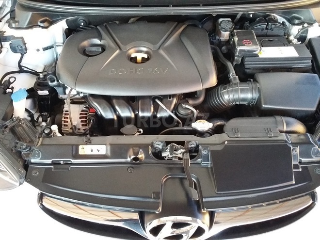 Hyundai Elantra 2012, 64,500 km - 1.8 l - Tovuz