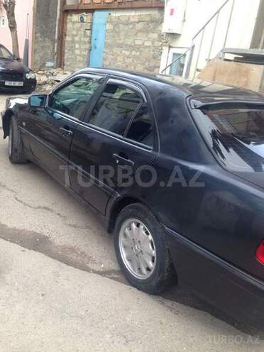 Mercedes C 200 1998, 270,000 km - 2.0 l - Bakı