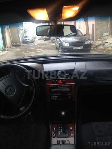 Mercedes C 200 1998, 270,000 km - 2.0 l - Bakı