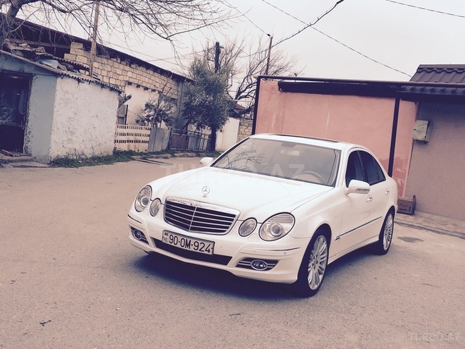 Mercedes E 320 2002, 225,000 km - 3.2 l - Bakı