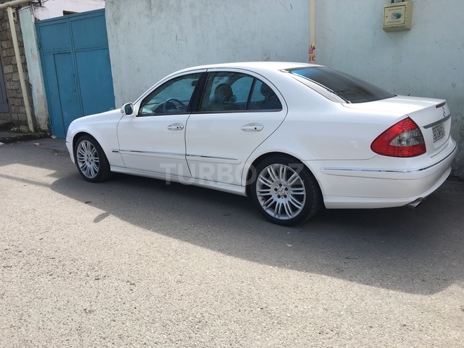 Mercedes E 320 2002, 225,000 km - 3.2 l - Bakı