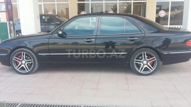 Mercedes E 320 2000, 235,000 km - 3.2 l - Sumqayıt