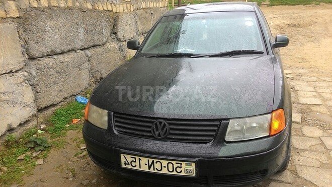 Volkswagen Passat 1998, 249,000 km - 1.8 l - Sumqayıt