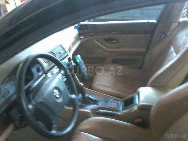 BMW 528 1996, 255,000 km - 2.8 л - Bakı
