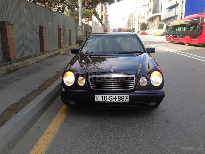 Mercedes E 300 1998, 248,000 km - 3.0 л - Bakı