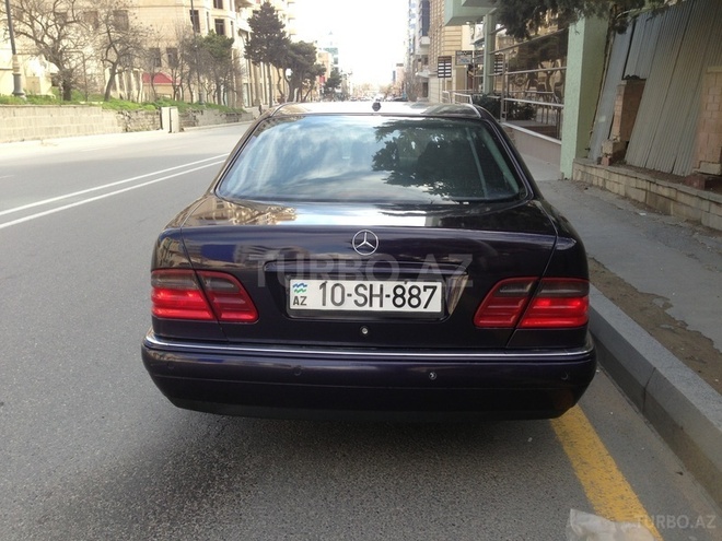 Mercedes E 300 1998, 248,000 km - 3.0 л - Bakı