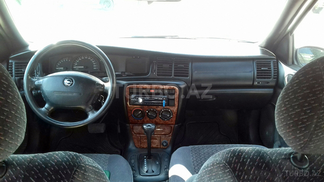 Opel Vectra 1995, 260,000 km - 1.8 l - Bakı