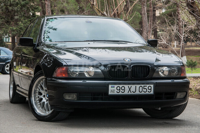 BMW 528 1998, 185,000 km - 2.8 л - 