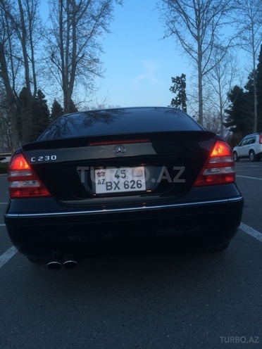 Mercedes C 250 2006, 129,000 km - 2.5 l - Mingəçevir