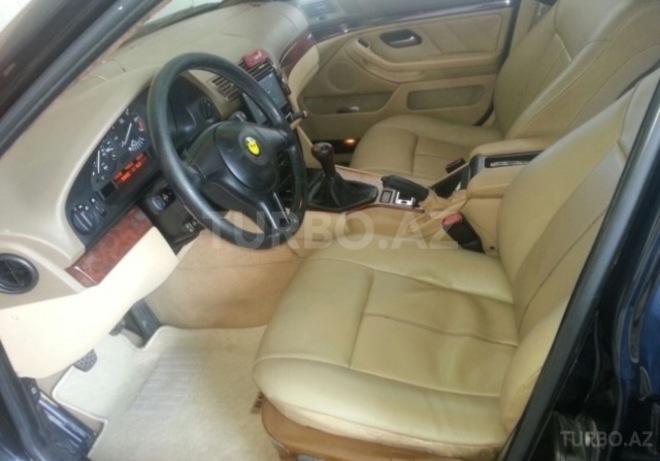 BMW 525 2003, 133,000 km - 2.5 l - Bakı
