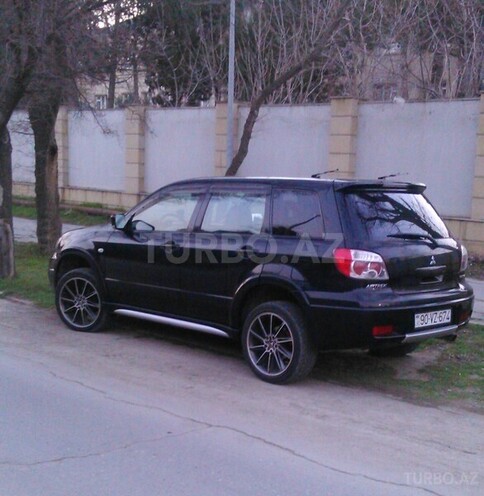 Mitsubishi Outlander 2004, 257,078 km - 2.4 л - Sumqayıt