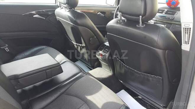 Mercedes E 220 2003, 267,000 km - 2.2 л - Bakı