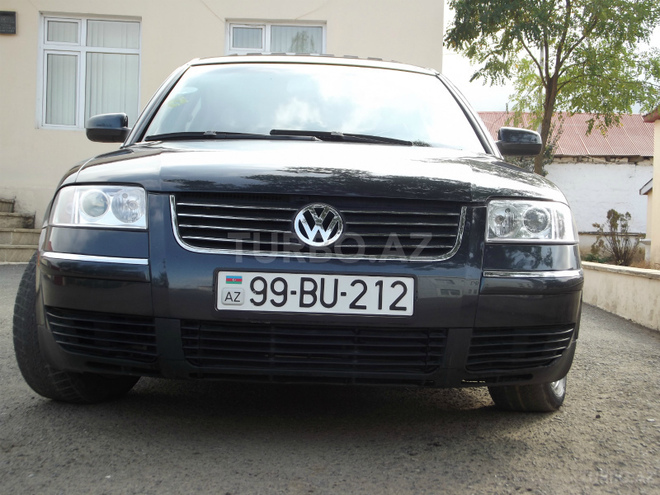 Volkswagen Passat 2001, 140,000 km - 1.8 l - Bakı
