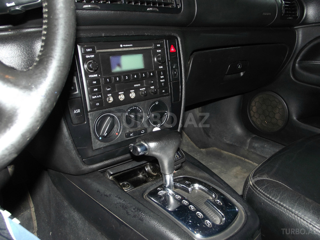 Volkswagen Passat 2001, 140,000 km - 1.8 l - Bakı