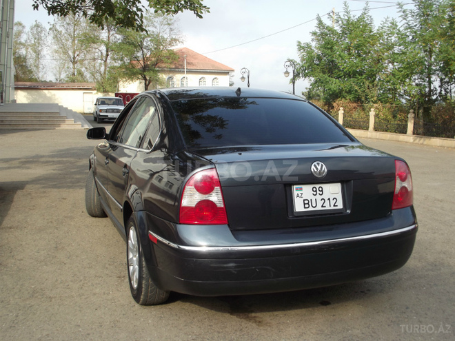 Volkswagen Passat 2001, 140,000 km - 1.8 l - Bakı