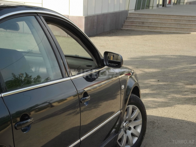 Volkswagen Passat 2001, 140,000 km - 1.8 l - Bakı