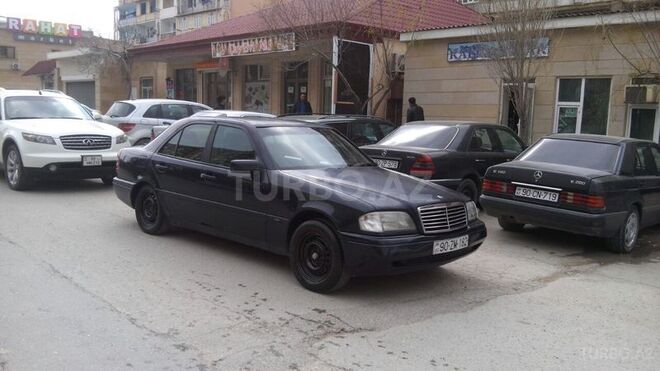 Mercedes C 200 1996, 289,000 km - 2.0 л - Bakı