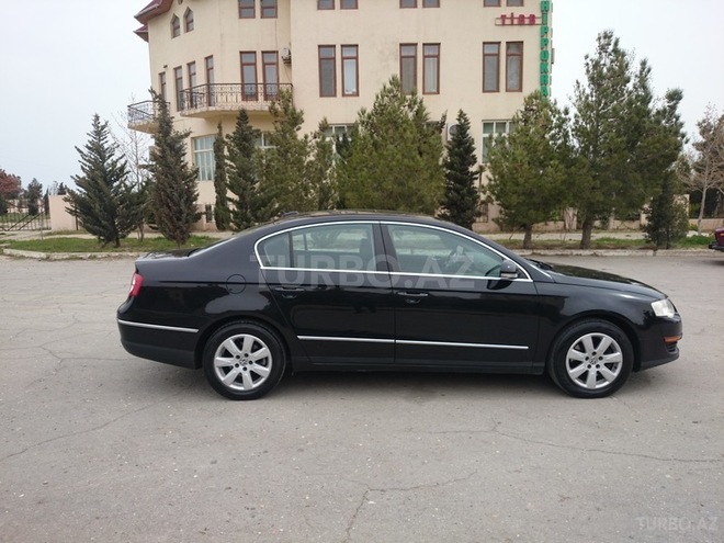 Volkswagen Passat 2005, 220,000 km - 2.0 l - Bakı