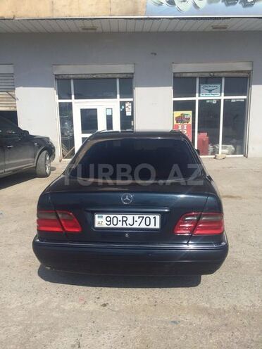 Mercedes E 230 1996, 210,000 km - 2.3 l - Bakı