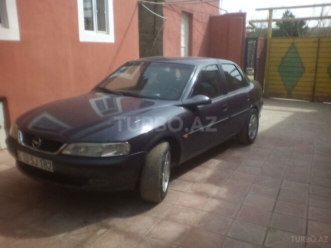 Opel Vectra 1996, 200,000 km - 0.2 l - Bakı